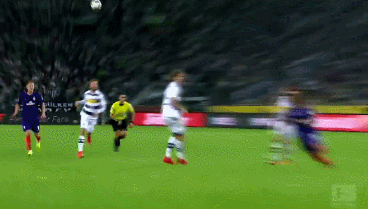 他的防守反 他的防守反