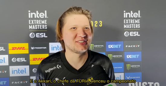 从距离球门 从距离球门