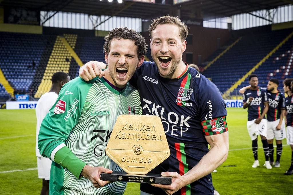 因阵容重组 因阵容重组