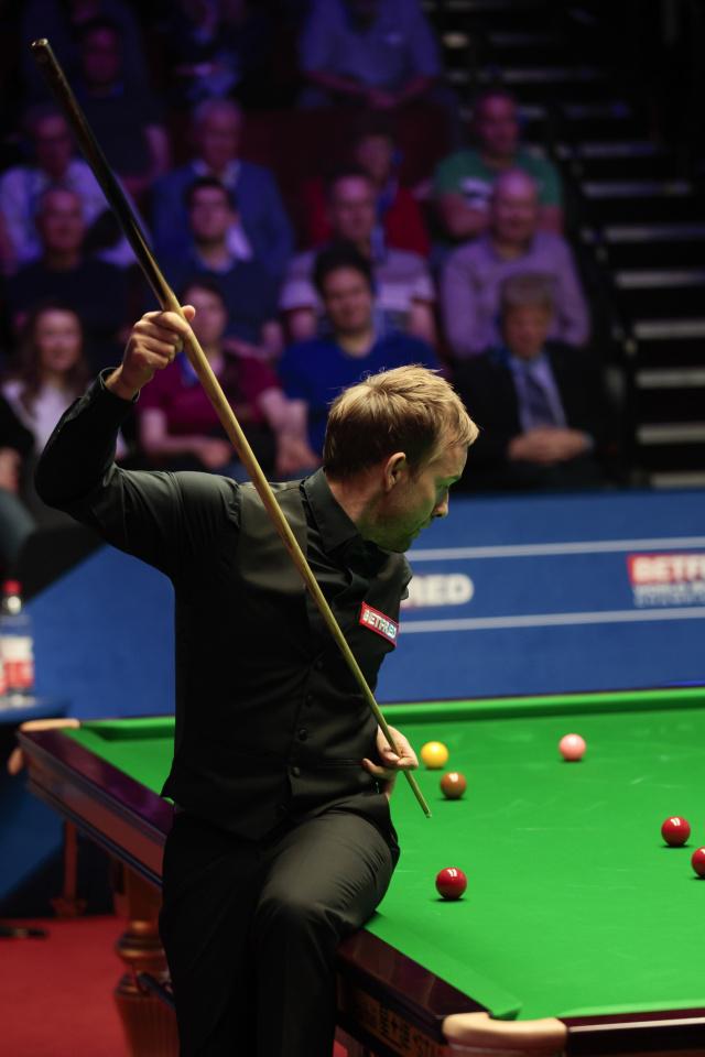 洲杯的冰与 洲杯的冰与