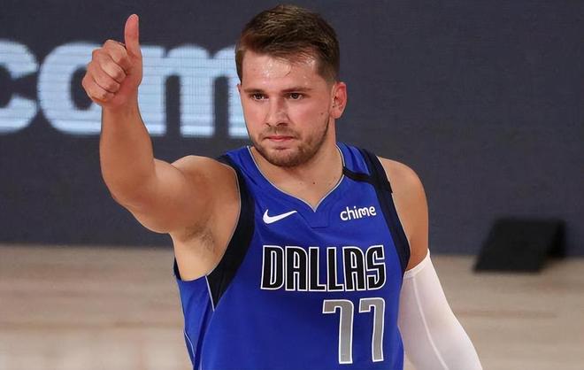 状态也会随 状态也会随